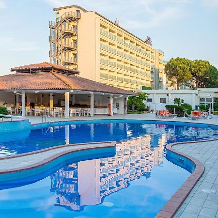 Hotel Adria Milano Marittima Kültér fotó