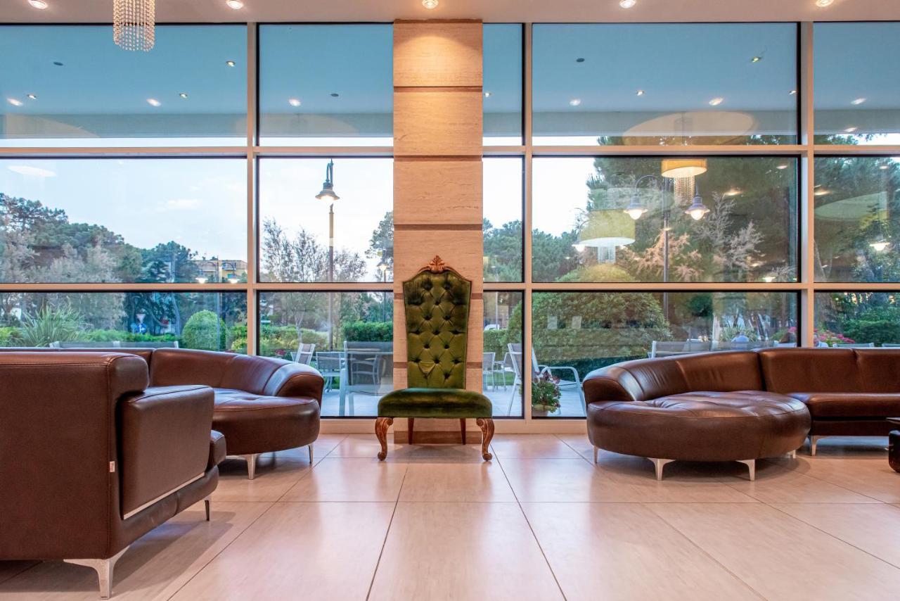 Hotel Adria Milano Marittima Kültér fotó