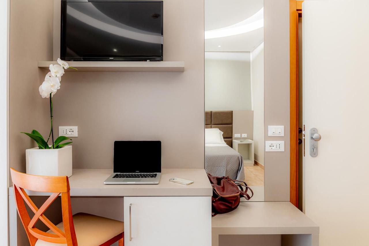 Hotel Adria Milano Marittima Kültér fotó
