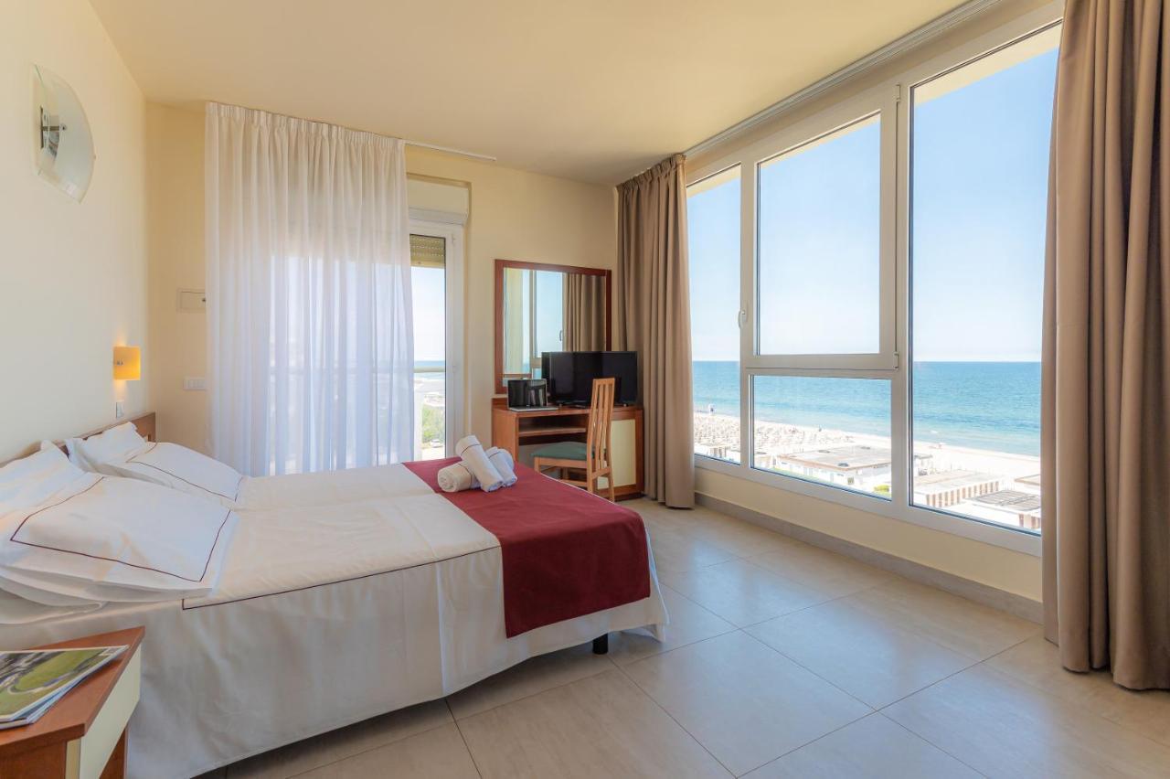Hotel Adria Milano Marittima Kültér fotó