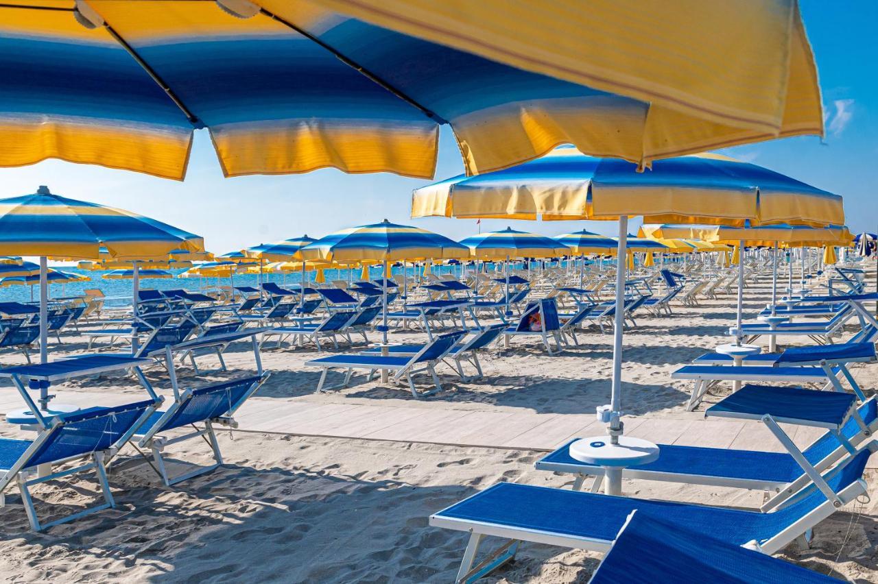 Hotel Adria Milano Marittima Kültér fotó