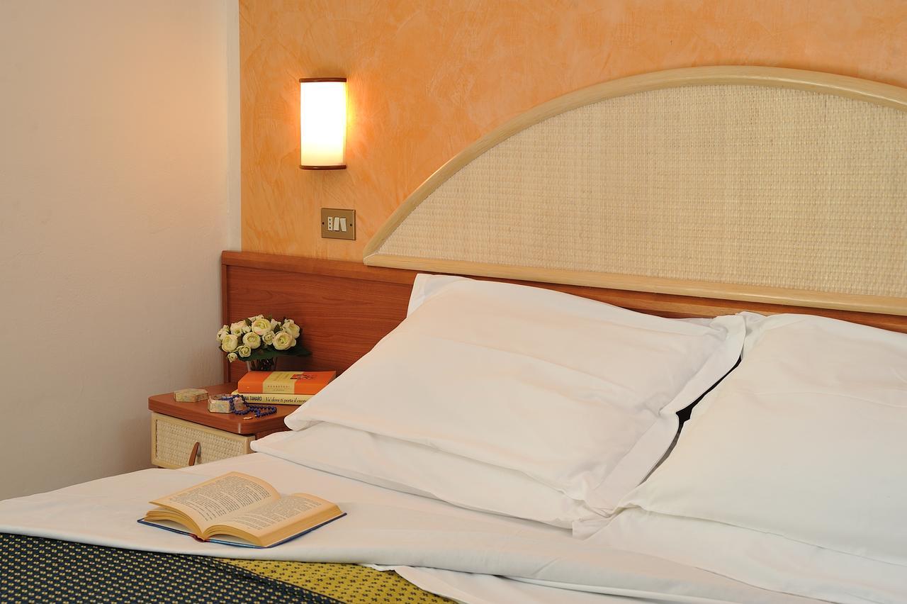 Hotel Adria Milano Marittima Kültér fotó