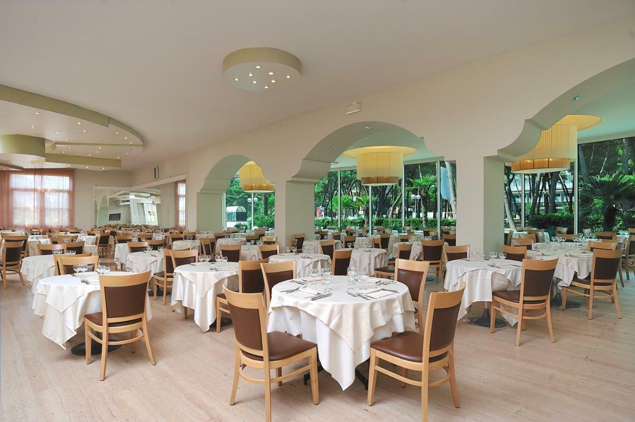 Hotel Adria Milano Marittima Kültér fotó